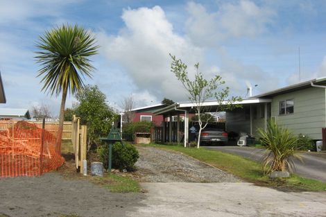 Photo of property in 18 Tawari Street, Inglewood, 4330