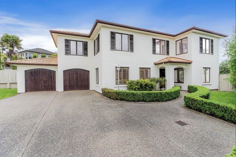 Photo of property in 11 Dunvegan Rise, East Tamaki Heights, Auckland, 2016