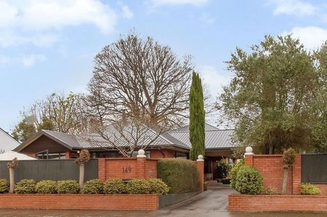 Photo of property in 149 Straven Road, Fendalton, Christchurch, 8014