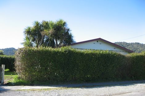 Photo of property in 43 Bright Street, Cobden, Greymouth, 7802
