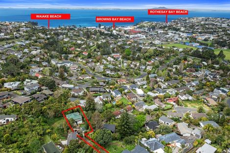 Photo of property in 10 Limmer Place, Browns Bay, Auckland, 0632