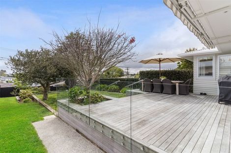 Photo of property in 85 Wharf Road, Te Atatu Peninsula, Auckland, 0610