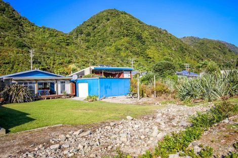 Photo of property in 158 Torea Street, Granity, 7823