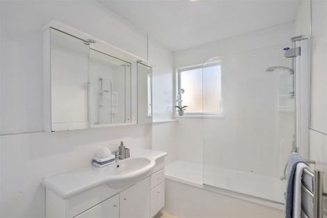 Photo of property in 249 Cannon Hill Crescent, Mount Pleasant, Christchurch, 8081