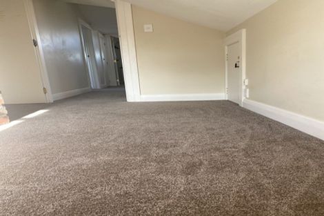 Photo of property in 7 Otahuri Crescent, Greenlane, Auckland, 1051