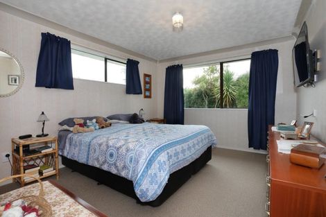 Photo of property in 12 Hammond Street, Bulls, 4818