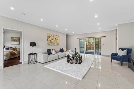 Photo of property in 38c Wicklam Lane, Greenhithe, Auckland, 0632