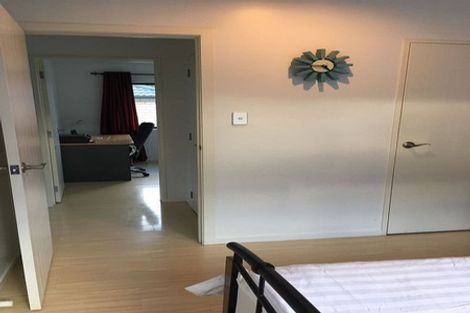 Photo of property in 219a Gills Road, Albany Heights, Auckland, 0632