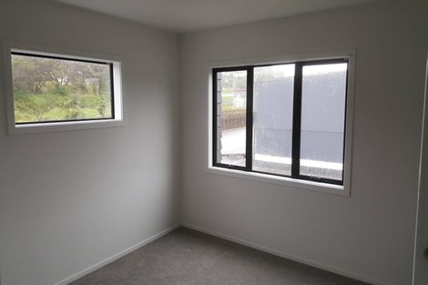 Photo of property in 16/9 Surrey Street, Tawa, Wellington, 5028