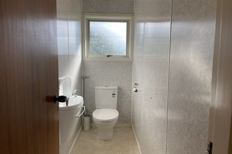 Photo of property in 16 Huatoki Street, Vogeltown, New Plymouth, 4310