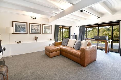 Photo of property in 330 Wainui Road, Wainui, Silverdale, 0992