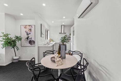 Photo of property in 4/8 Keitha Place, Glenview, Hamilton, 3206