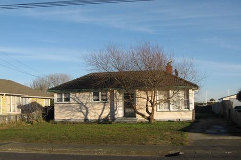 Photo of property in 61 Bower Avenue, New Brighton, Christchurch, 8083