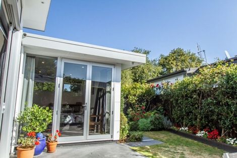 Photo of property in 5 Dovedale Avenue, Ilam, Christchurch, 8041