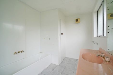 Photo of property in 84 Paterson Street, Grasmere, Invercargill, 9810