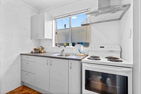 Photo of property in 2/214 Crinan Street, Appleby, Invercargill, 9812