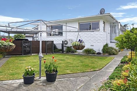 Photo of property in 2/3 Alyson Place, Stoke, Nelson, 7011