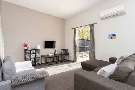 Photo of property in 9g Crohane Place, Addington, Christchurch, 8024