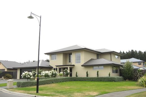 Photo of property in 2 Matua Place, Parklands, Christchurch, 8083