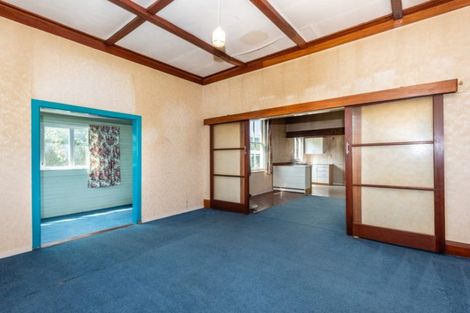 Photo of property in 60 Cliff Road, Te Karaka, 4022