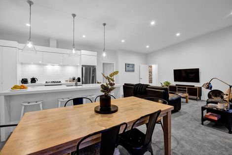 Photo of property in 17 Victoria Street, Hawera, 4610