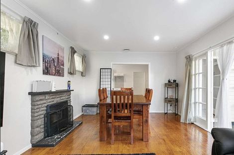 Photo of property in 12 Mountbatten Place, Papakura, 2110