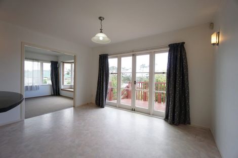 Photo of property in 494 Blockhouse Bay Road, Blockhouse Bay, Auckland, 0600