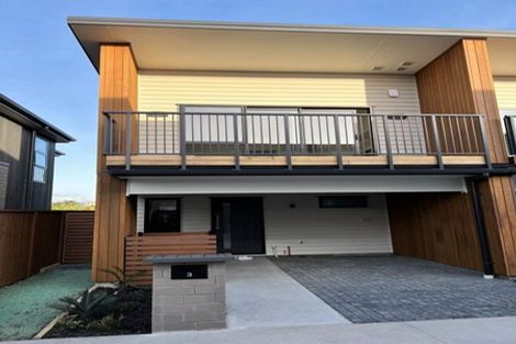 Photo of property in 3 Finesse Lane, Bucklands Beach, Auckland, 2012