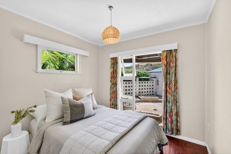 Photo of property in 68 Puketapu Road, Taradale, Napier, 4112