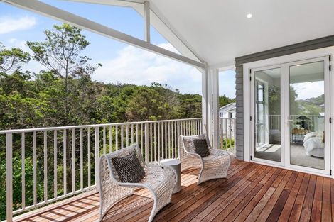 Photo of property in 196 Landmark Terrace, Orewa, 0931
