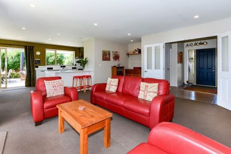 Photo of property in 9 Mulholland Drive, Darfield, 7571