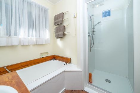 Photo of property in 6a Oxford Street, Lansdowne, Masterton, 5810