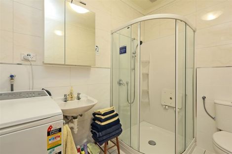 Photo of property in 2/140 Te Mata Road, Havelock North, 4130