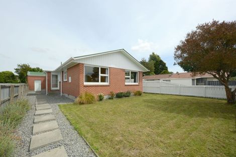 Photo of property in 69 Durham Street, Rangiora, 7400