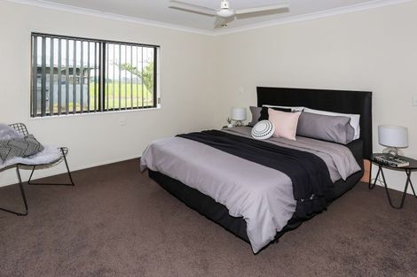 Photo of property in 271 Clarks Beach Road, Clarks Beach, Pukekohe, 2679