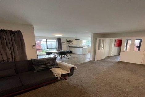 Photo of property in 18a Tyrone Street, Belfast, Christchurch, 8051