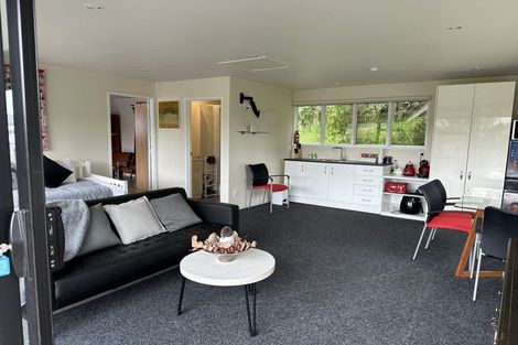 Photo of property in 25 Hull Road, Waitoki, Kaukapakapa, 0871