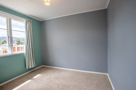 Photo of property in 16 Moore Street, Ohakune, 4625