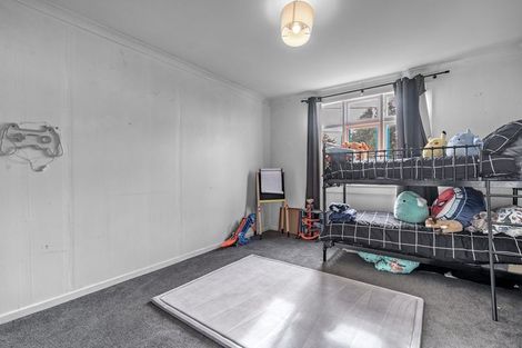 Photo of property in 1 Ann Street, Bluff, 9814