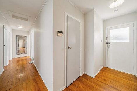 Photo of property in 15 Passive Grove, Ascot Park, Porirua, 5024