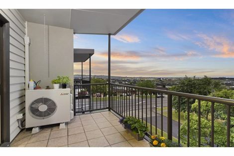 Photo of property in 36/124 Stancombe Road, Flat Bush, Auckland, 2016