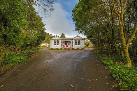 Photo of property in 96 Alfredton Road, Eketahuna, 4900