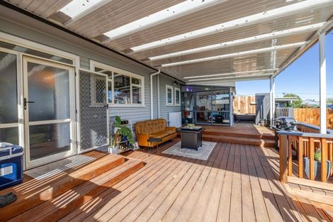 Photo of property in 38 Racecourse Road, Waipukurau, 4200