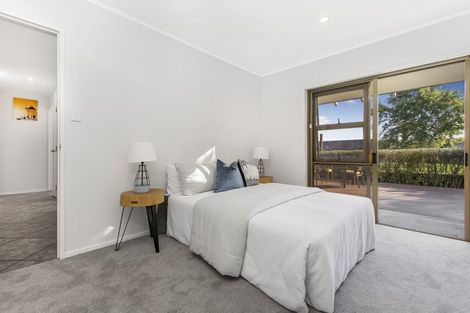 Photo of property in 13 Reynard Terrace, Conifer Grove, Takanini, 2112