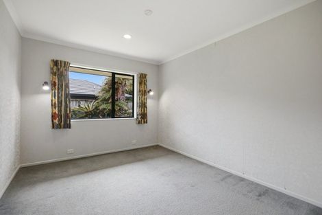 Photo of property in 4 Saltwood Lane, Bethlehem, Tauranga, 3110