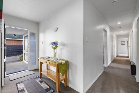 Photo of property in 108 Benmore Avenue, Cloverlea, Palmerston North, 4412