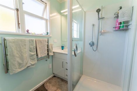 Photo of property in 17 Neal Street, Temuka, 7920