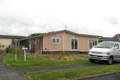 Photo of property in 3 Banbury Place, Mangere Bridge, Auckland, 2022