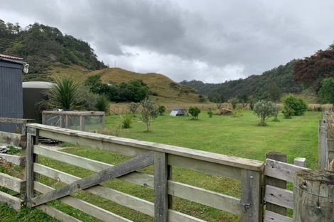 Photo of property in 14 Okau Road, Ahititi, Urenui, 4378