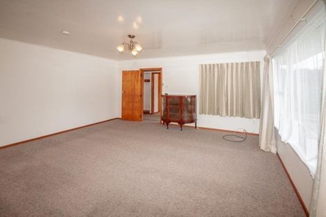 Photo of property in 23 Oswald Crescent, Paparangi, Wellington, 6037